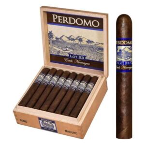 LOT 23 MADURO TORO