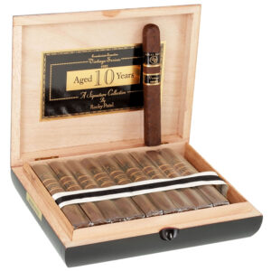 VINTAGE SERIES 10 YEARS ROBUSTO